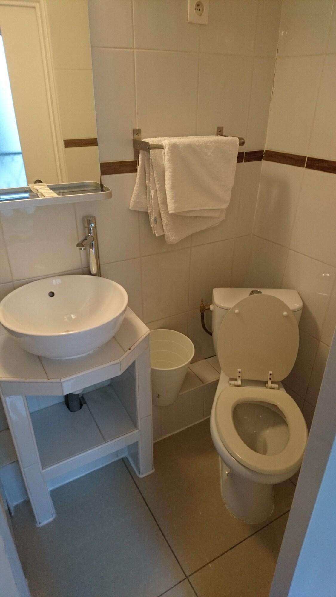 Bertha Hotel Париж Екстериор снимка