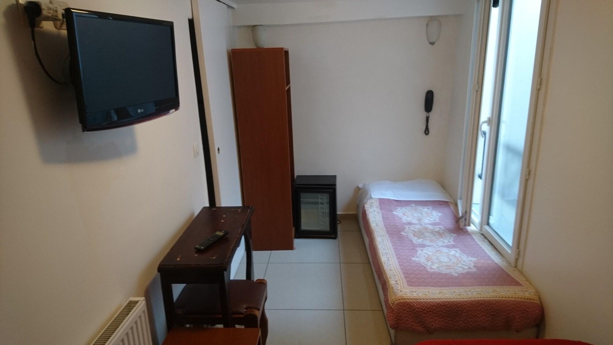 Bertha Hotel Париж Екстериор снимка