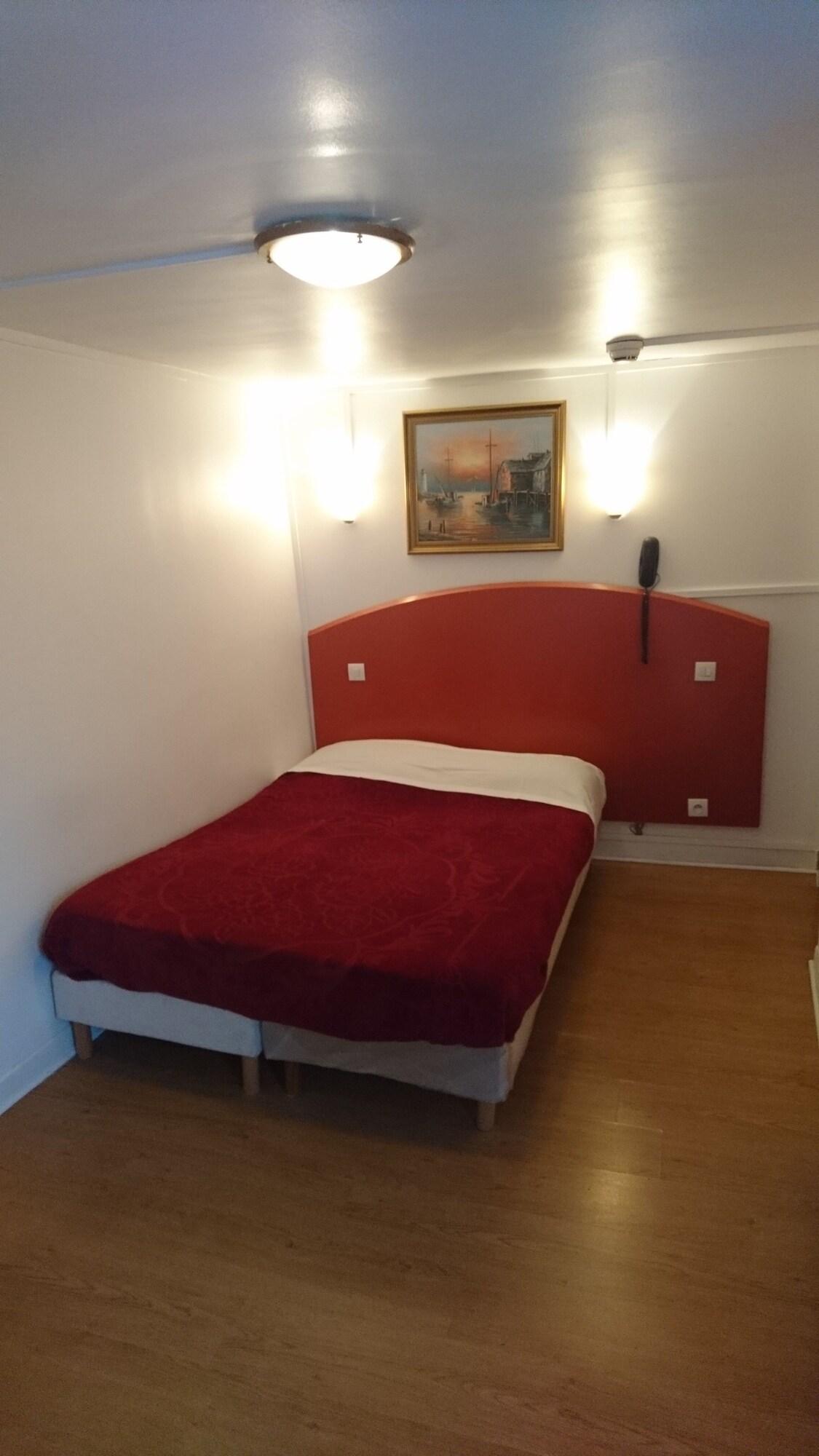 Bertha Hotel Париж Екстериор снимка