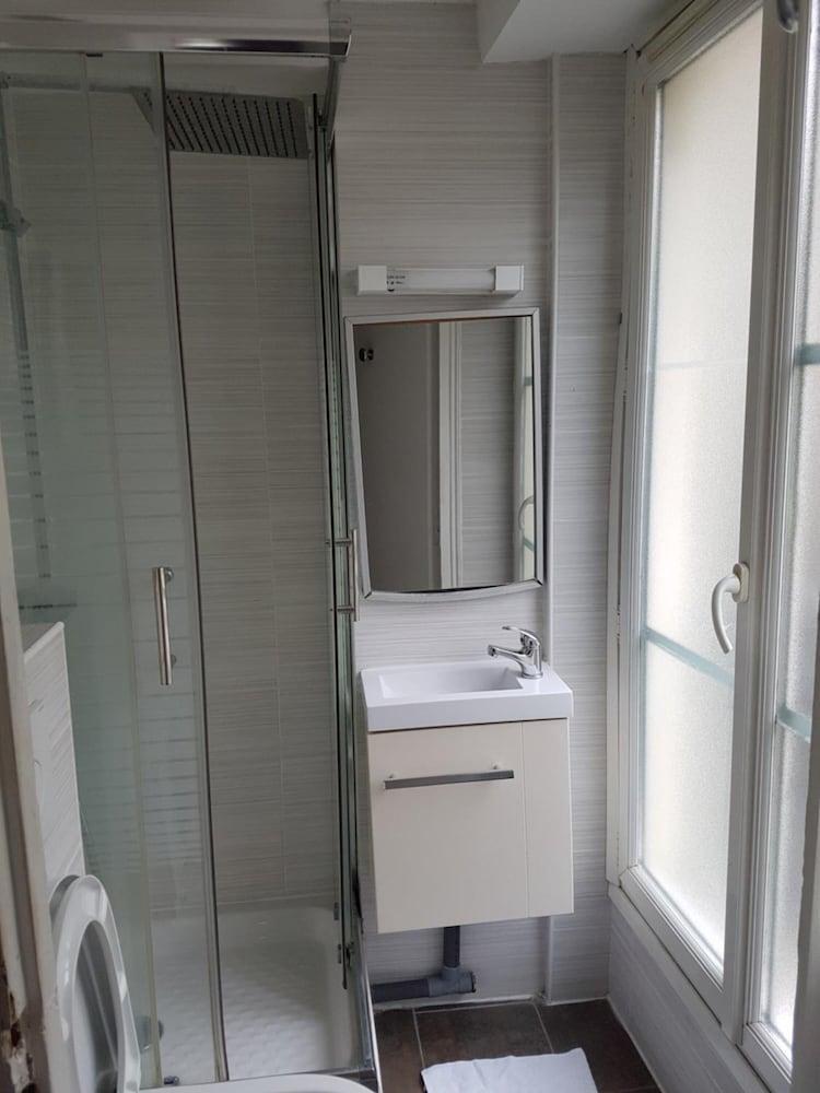 Bertha Hotel Париж Екстериор снимка